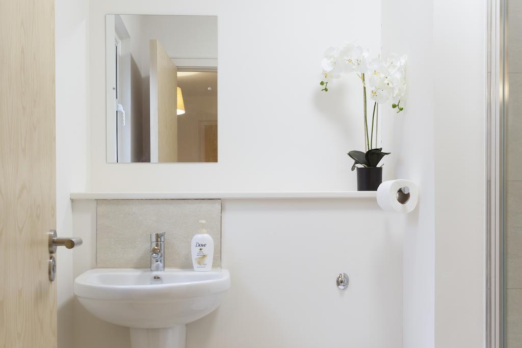 The Coliseum Apartments Cheltenham Ruang foto